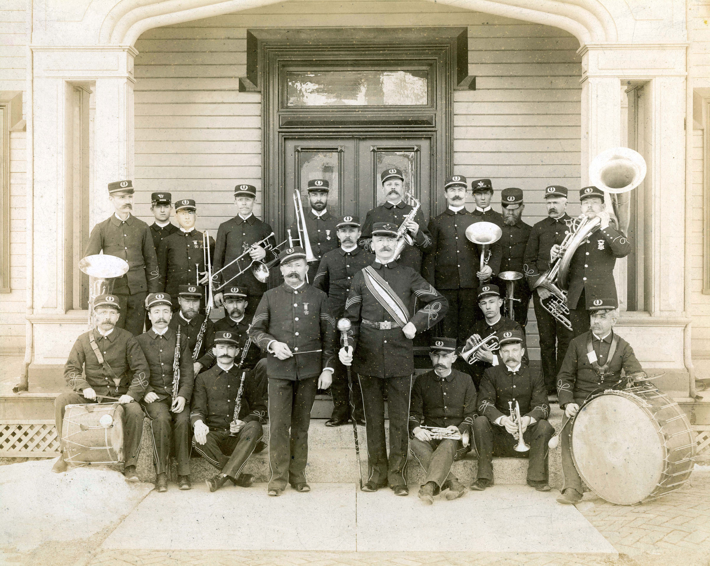 Engineer band on steps of officers mess at Willets Point